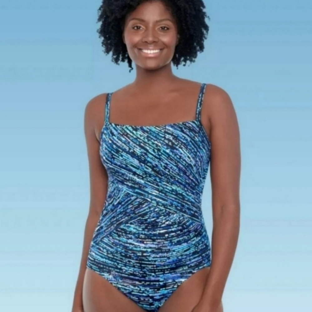 🆕️Dreamsuit By Miracle Brands- One Piece Swimsuit